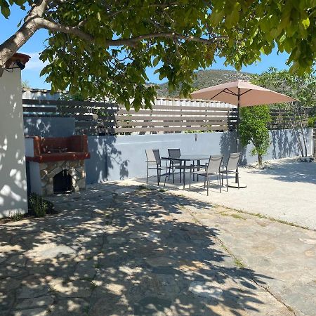 V-Suites 2 Potos Exterior foto